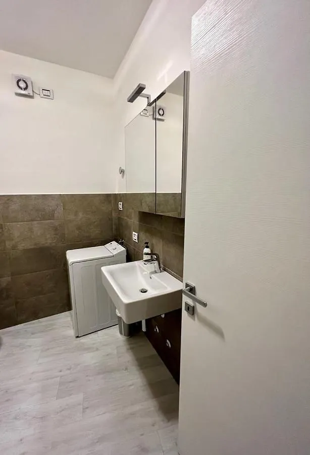 Appartamento Al Castello Padenghe sul Garda 0*,  Itália