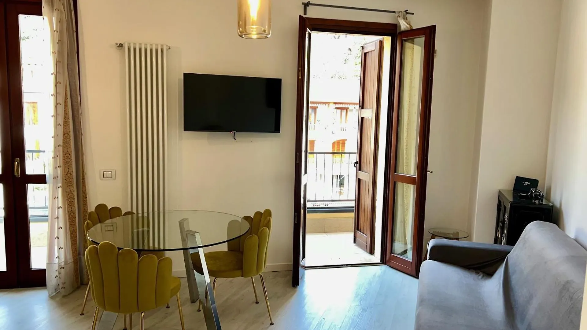 פאדנג'ה סול גארדה Appartamento Al Castello